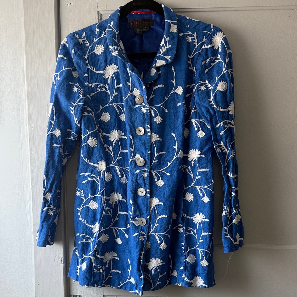 Chic Blue Floral Women's Blazer